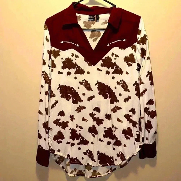 Shirt - Picture 1 of 8